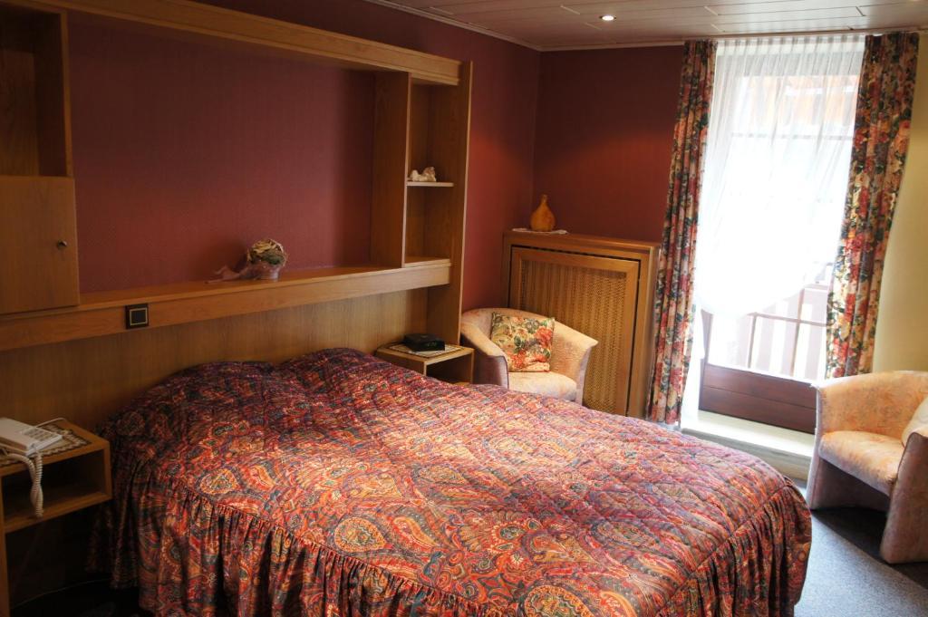 Hotel Rittersprung Ouren Rum bild