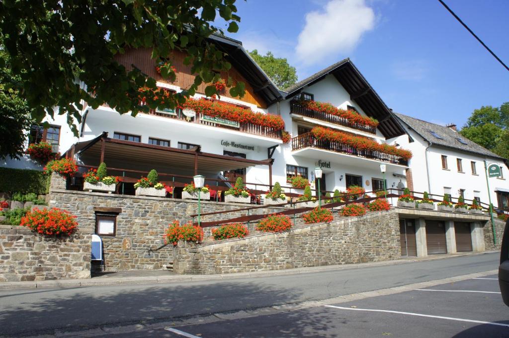 Hotel Rittersprung Ouren Exteriör bild