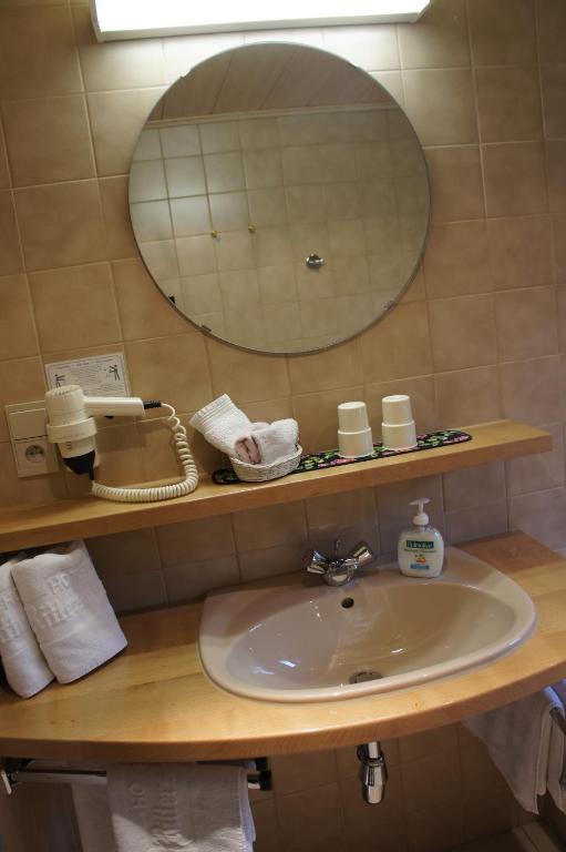 Hotel Rittersprung Ouren Exteriör bild