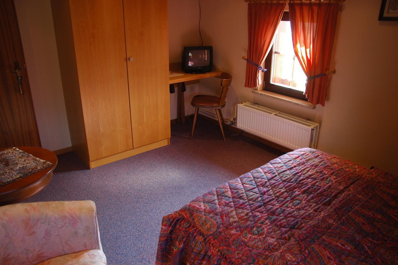 Hotel Rittersprung Ouren Exteriör bild