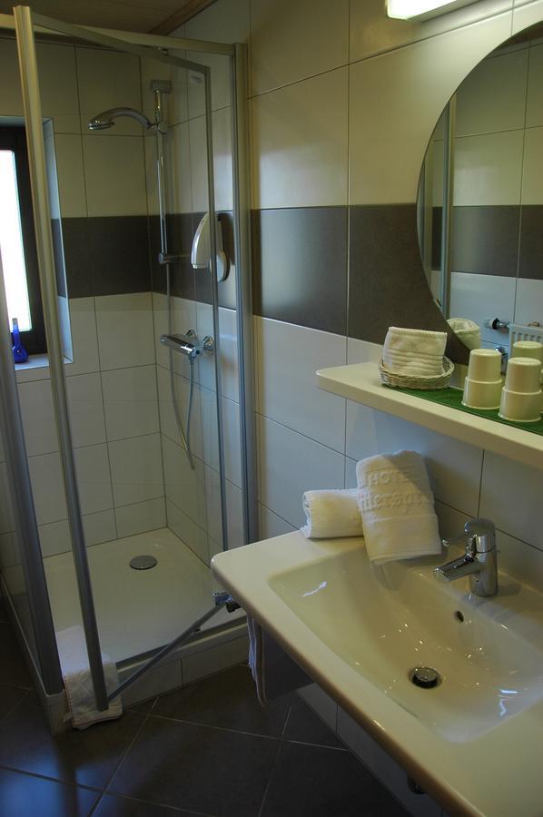 Hotel Rittersprung Ouren Exteriör bild